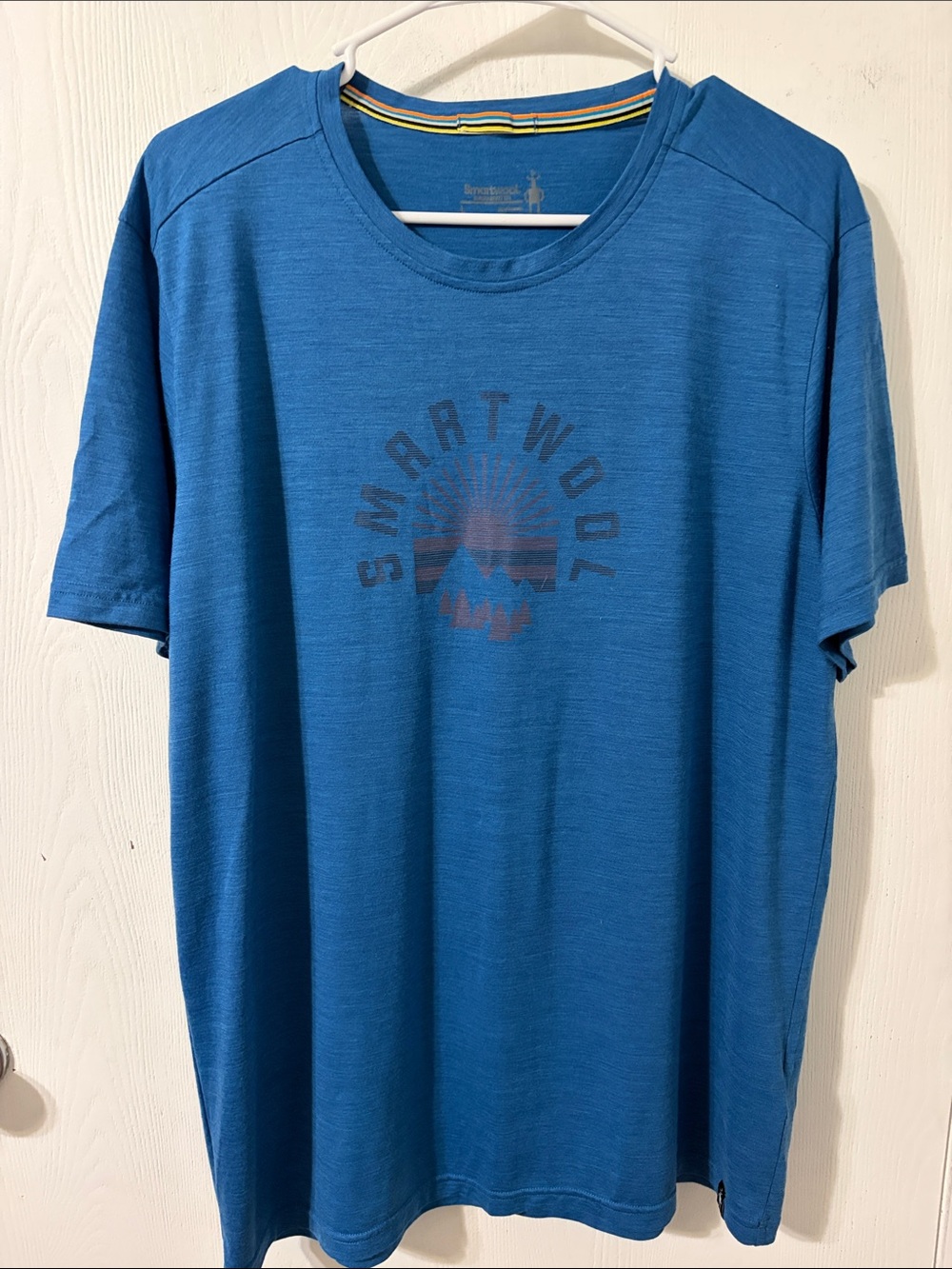 NWOT Smartwool Men's Merino Sport 150 Sunrise Mountains Graphic Tee Size Large